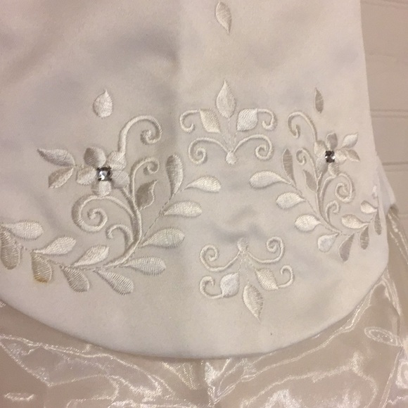 Cream/Off White Colored Wedding dress SZ Large - Picture 4 of 6